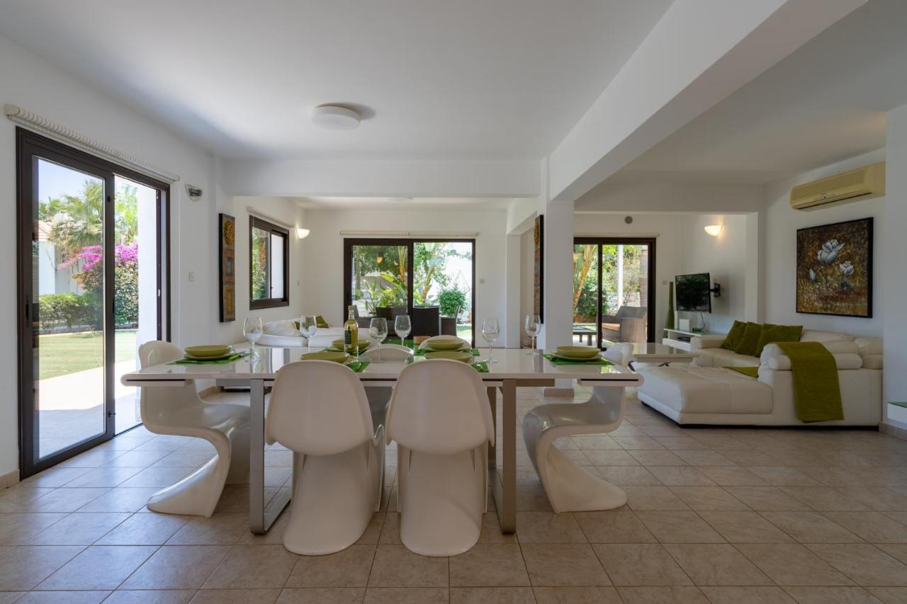 Lime 3-Bedroom Villa In Protaras Buitenkant foto
