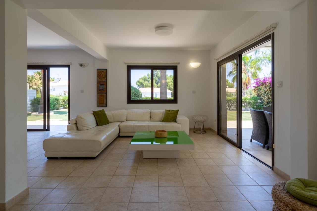 Lime 3-Bedroom Villa In Protaras Buitenkant foto