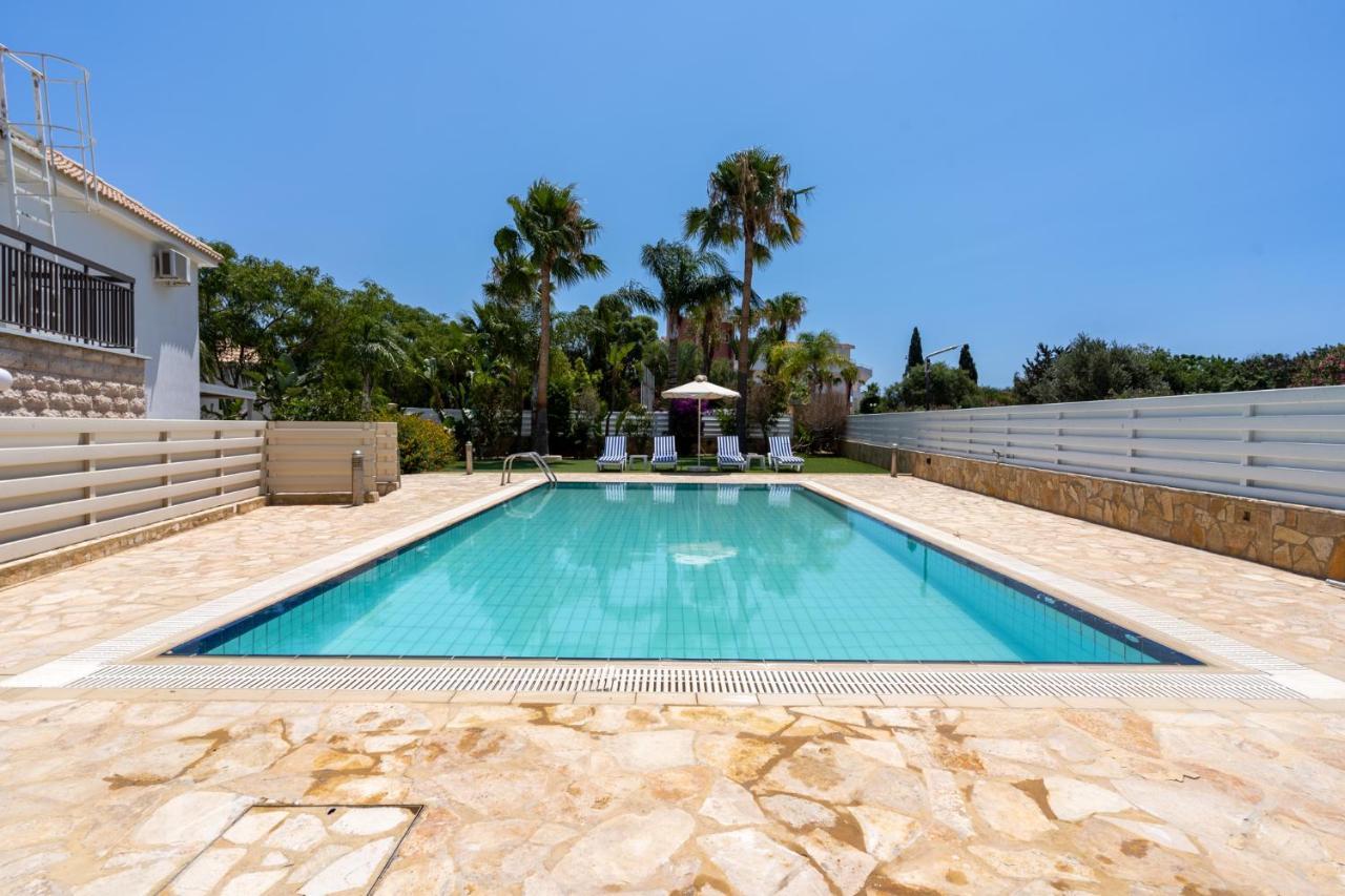 Lime 3-Bedroom Villa In Protaras Buitenkant foto