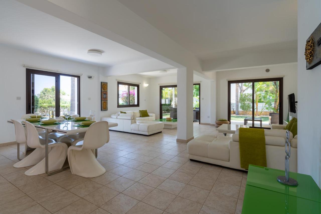 Lime 3-Bedroom Villa In Protaras Buitenkant foto